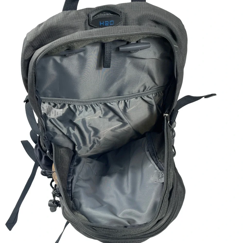 Magellan Outdoors Ponderosa 30L H2O Backpack Durable Storage Travel‎ 🌲 Hiking